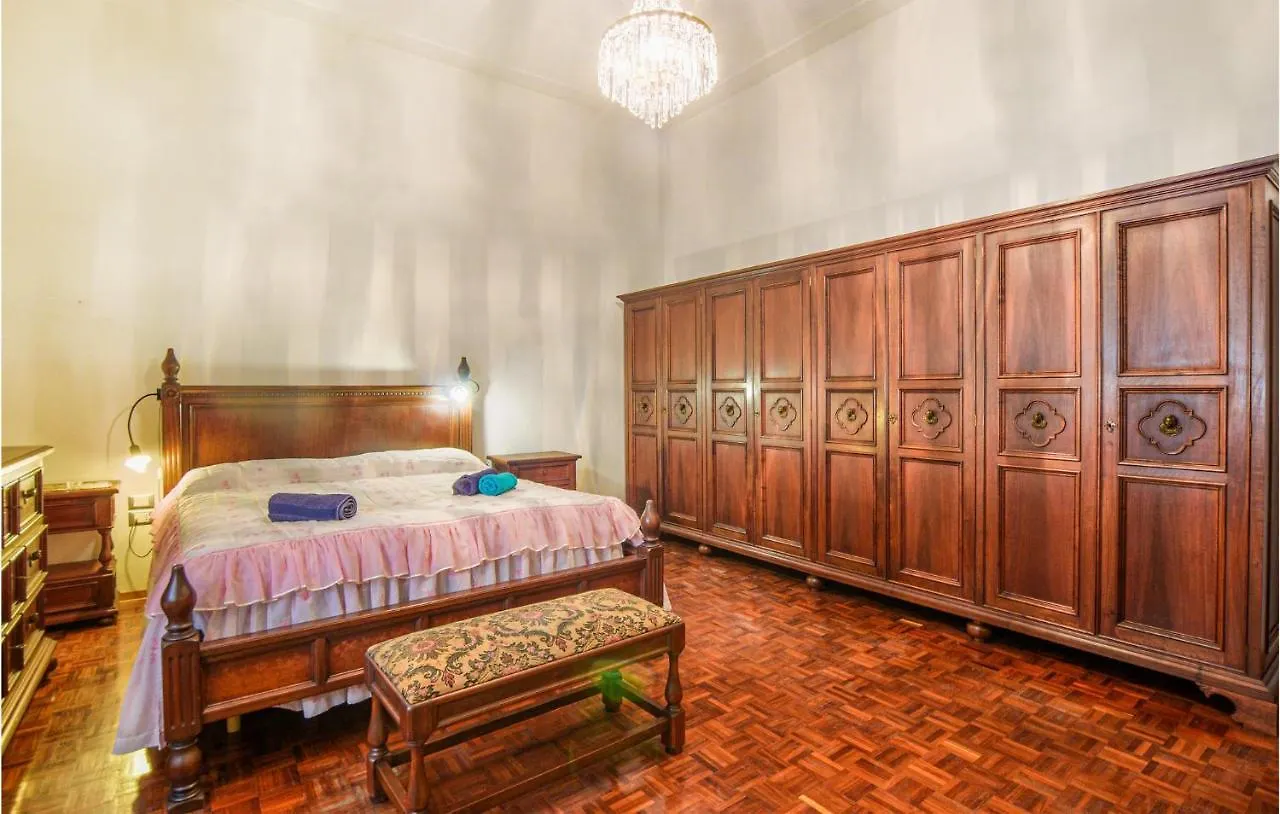 بيت للعطل Stunning Home In Piombino With Wifi إيطاليا